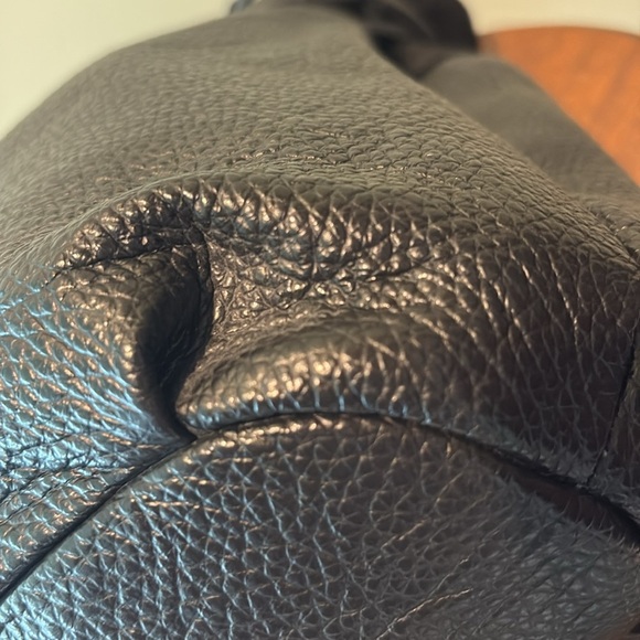 Coach and Four Bucket bag shoulder/crossbody  drawstring/ tassels  leather black - Picture 15 of 17